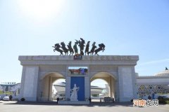 蒙古民族特色产品及草原习俗 内蒙古有哪些特色美食