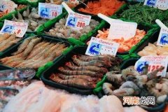 花甲肉里面黑色能吃吗，花甲肉里面黑色的是什么东西？