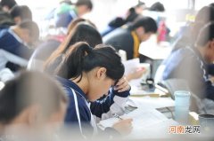 2021年高考允许复读吗，会造成造成什么影响？