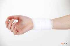 伤口快愈合时有哪些反应，为什么会发痒？