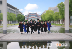 上海科技大学是双一流吗？上海科技大学好不好？