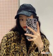 拍照时如何让表情更自然？