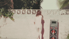 人像摄影如何玩转人物服装与场景的色彩搭配