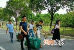 国庆高校学生回家要向学校申请报备吗 今年国庆高校学生可以回家吗2022