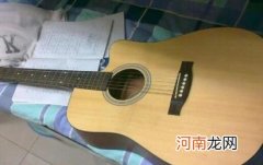 初学者买什么吉他合适 吉他多少钱