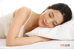 怎么哄女孩子睡觉