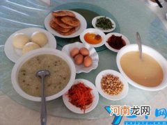 每天正常几点睡 普通新疆人的作息时间表