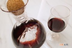 86年的拉菲多少钱一瓶？86年的拉菲有什么特点？