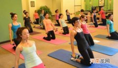 孕妇也不适合 普拉提的坏处，方法不正确容易拉伤肌肉