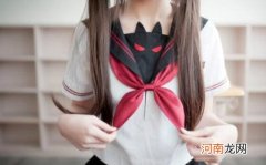 正统服价高做工好 jk山正有什么区别，山寨服价低版型不正