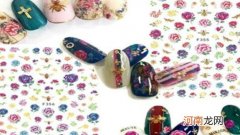 指甲贴纸对人体有害吗 指甲贴纸的方法有哪些