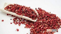 脚踩花椒的好处和坏处 脚踩花椒的注意事项有哪些