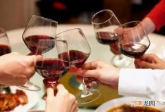 酒桌上的敬酒词有哪些？