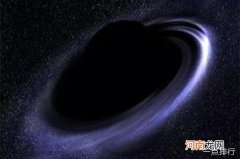宇宙中最大的黑洞 相当于180亿个太阳