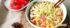 热汤黄面条怎么做好吃