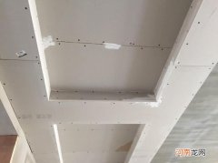 壁布和墙面如何处理接缝