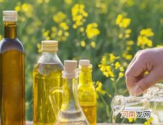 菜籽油的味道是不是有点酸味？菜籽油的味道多久能消散