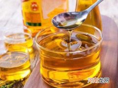 花生油杂质怎样让它沉淀？开了的花生油多久变质