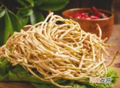 鱼腥草的腥味是来自哪里？鱼腥草根须需要去掉吗