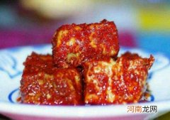 霉豆腐怎么发霉才会白色毛？做霉豆腐怎么会有红色的