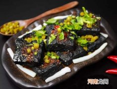 臭豆腐为什么会臭？臭豆腐的酱汁怎么做