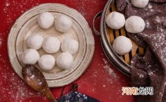 元宵和汤圆是一个东西吗 元宵和汤圆哪个能炸着吃