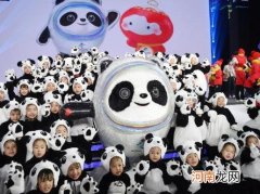 冰墩墩盲盒有几个颜色？冰墩墩盲盒是限量的吗