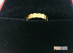 周大福实体店只有电子保单吗？周大福周二以旧换新跟平时有什么区别