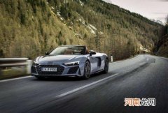 汽车防冻液少了一点有影响吗？汽车防冻液可以随便换吗