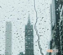 梅雨季节家里反湿怎么办？梅雨季节为什么湿衣物不容易晾干