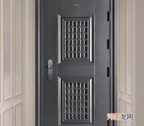 防盗门要不要带窗的？防盗门外面门把手是活动的吗