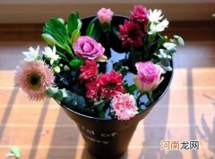 醒花放了保鲜剂怎么办？醒花用多深的水合适