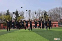 男生学什么技术最挣钱 电子技术应用是学什么