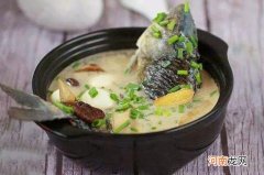 鲫鱼的食用方法和注意事项 鲫鱼的营养价值及功效