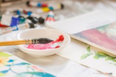 手上和衣服上的丙烯颜料清洗小妙招 丙烯颜料怎么洗掉