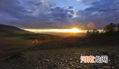 广东夏天晚上几点天黑