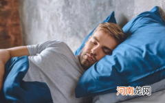 睡不够会导致胃口变大真的假的