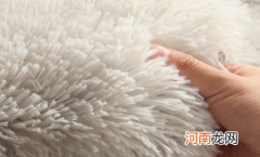 小苏打洗地毯洗得干净吗