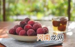 为什么杨梅吃多了牙齿会又酸又软