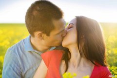 5种表达爱的方式 爱的表达方式