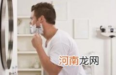 胡子一天一刮正常吗