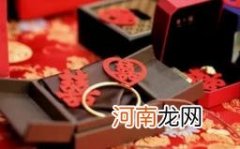 订婚场地布置是女方布置吗