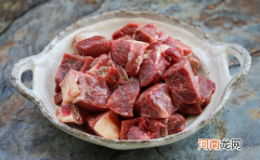 煮牛肉放什么调料比较好吃还香