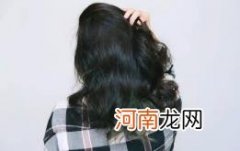 2022大学军训染发会不合格吗