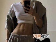 女生必须用器械才能练出马甲线吗