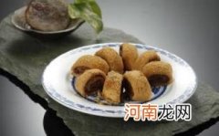 驴打滚是用什么材料做的