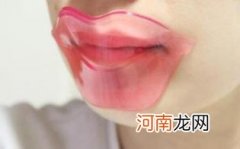 可以不用唇刷涂唇膜吗