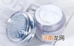 初次用素颜霜怎么挑选