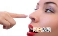 隆鼻大概多少钱?