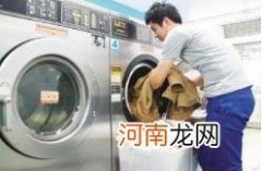 洗衣机自己开始运行怎么回事